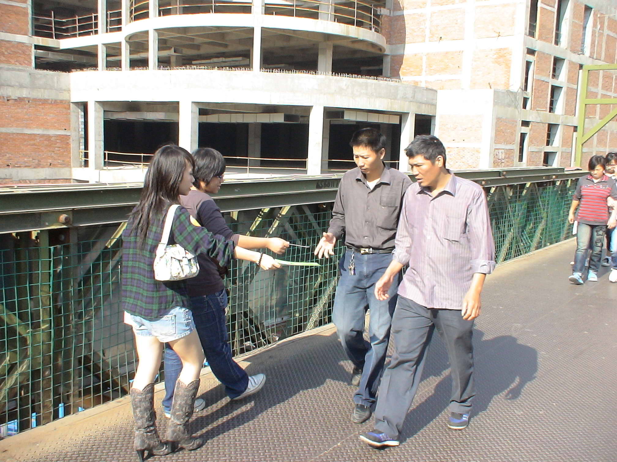 202106161637500e6878.gif